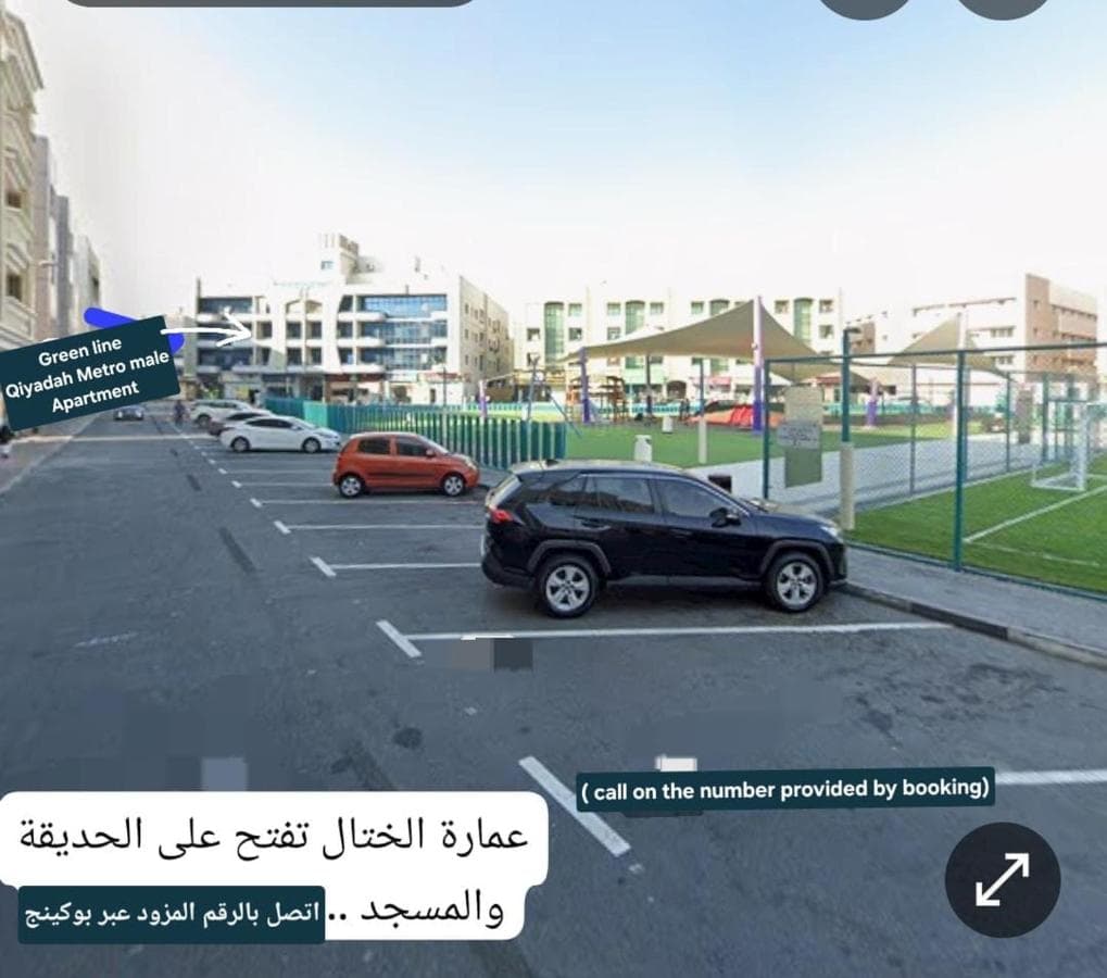 Green line Al Qiyadah Metro Daira duabi male apartment - main image