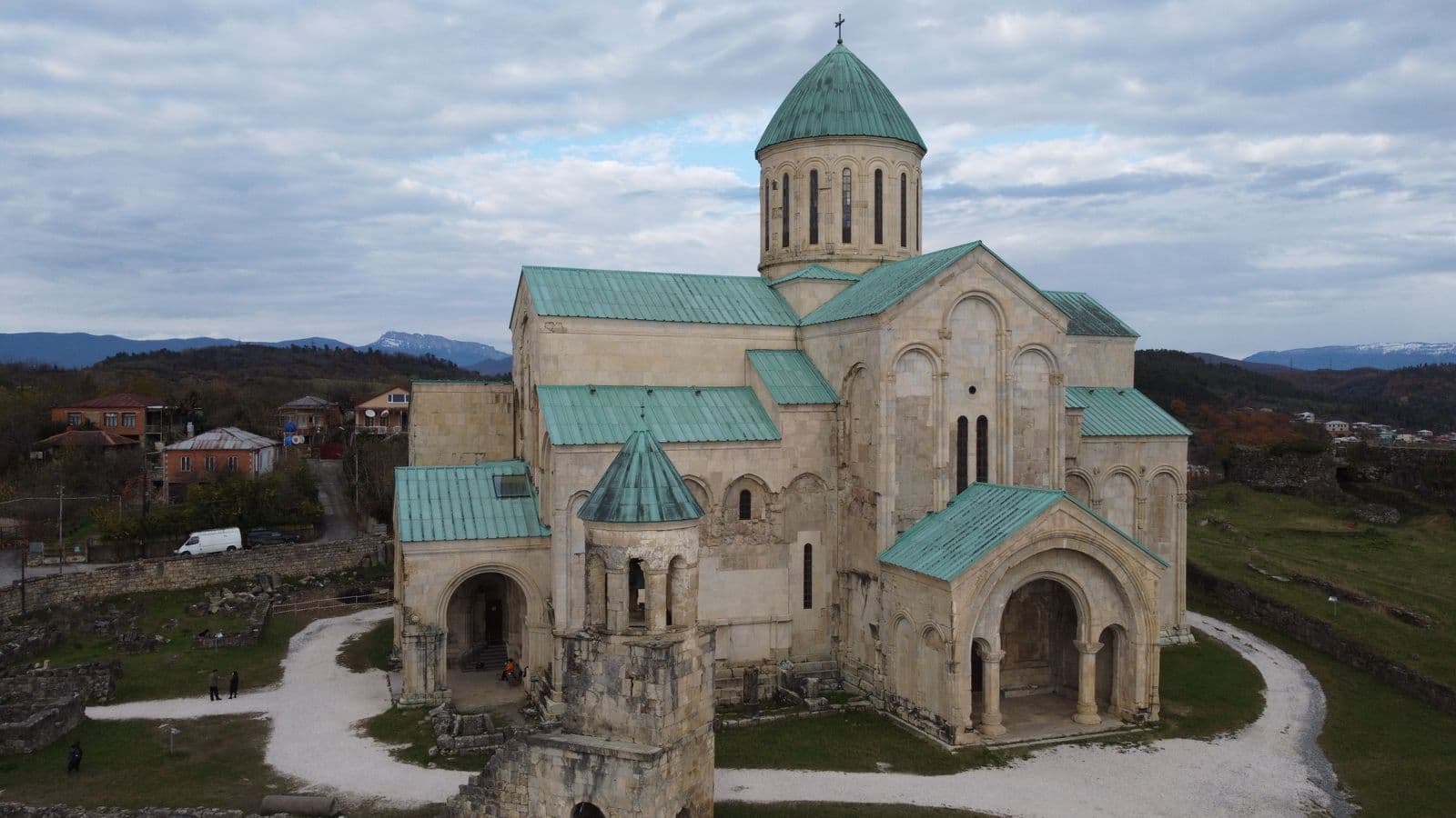 Kutaisi Heritage: Bagrati Cathedral & Gelati Monastery - main image